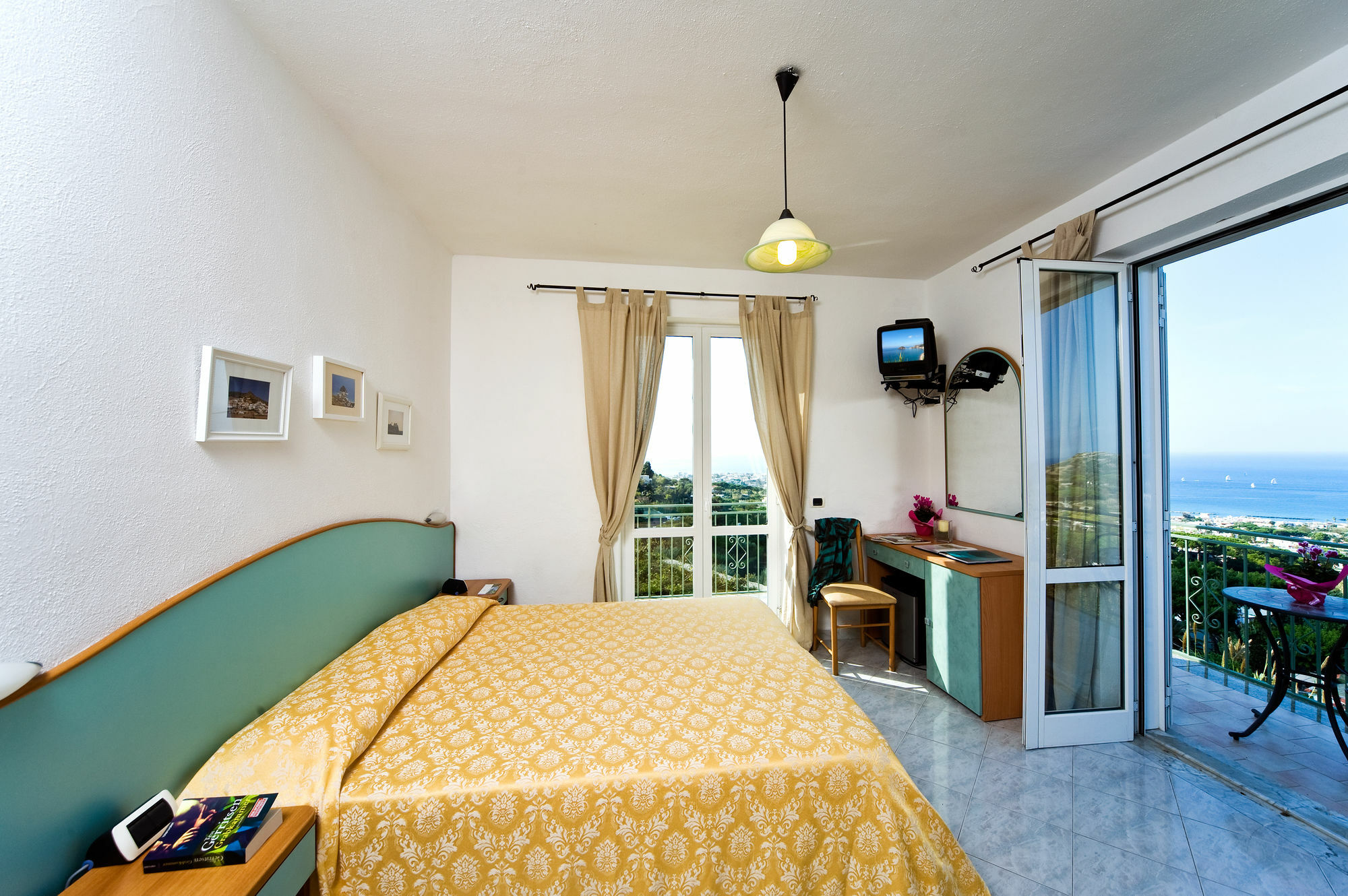 Hotel Poggio Del Sole Forio di Ischia Екстериор снимка